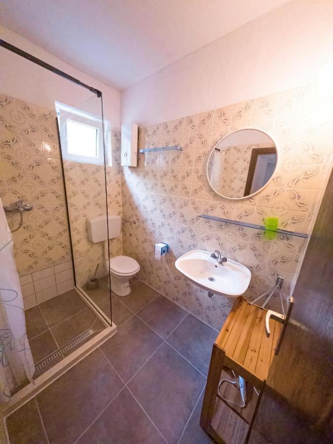 Villa Vostanka Макарска Екстериор снимка